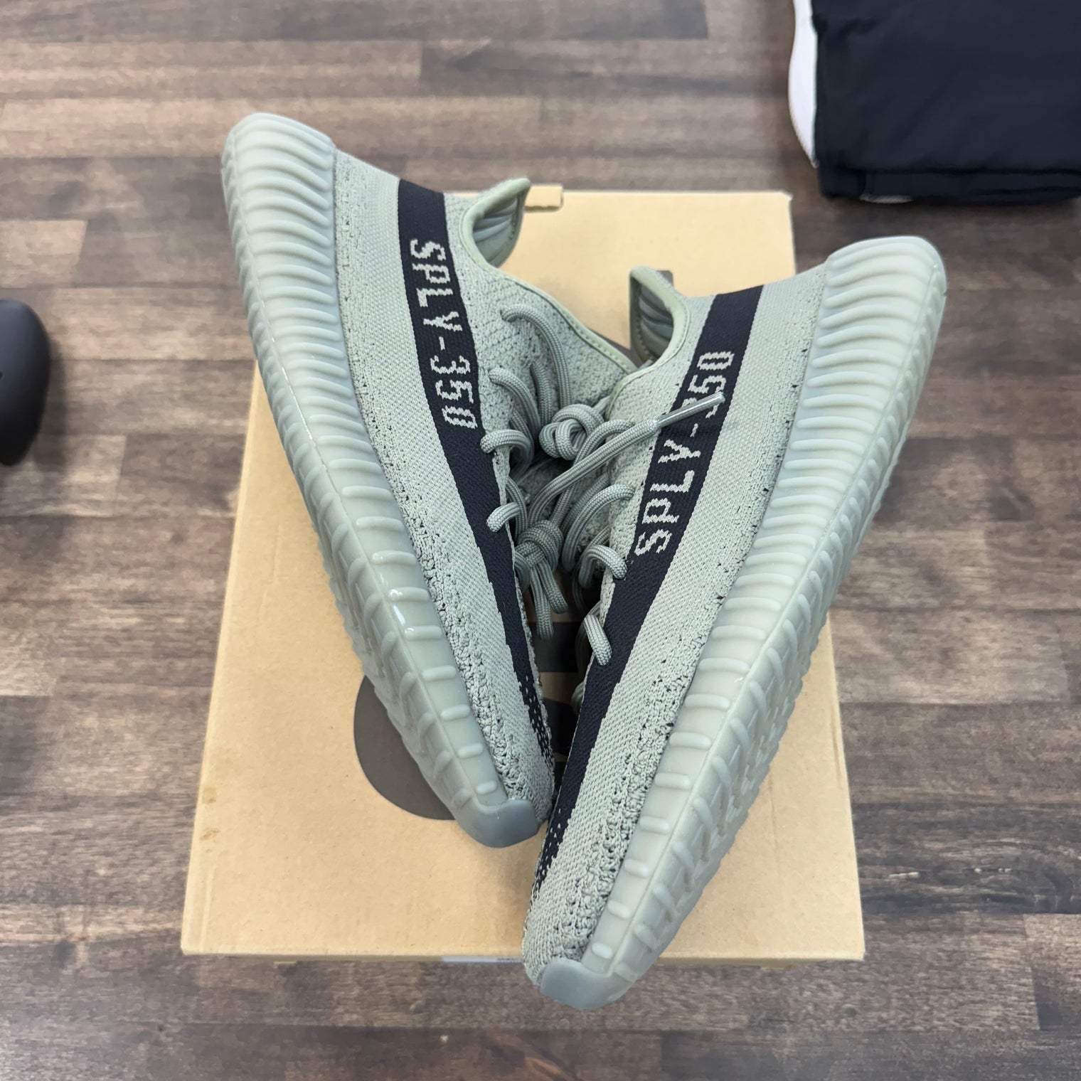 Granite Yeezy 350 (USED)