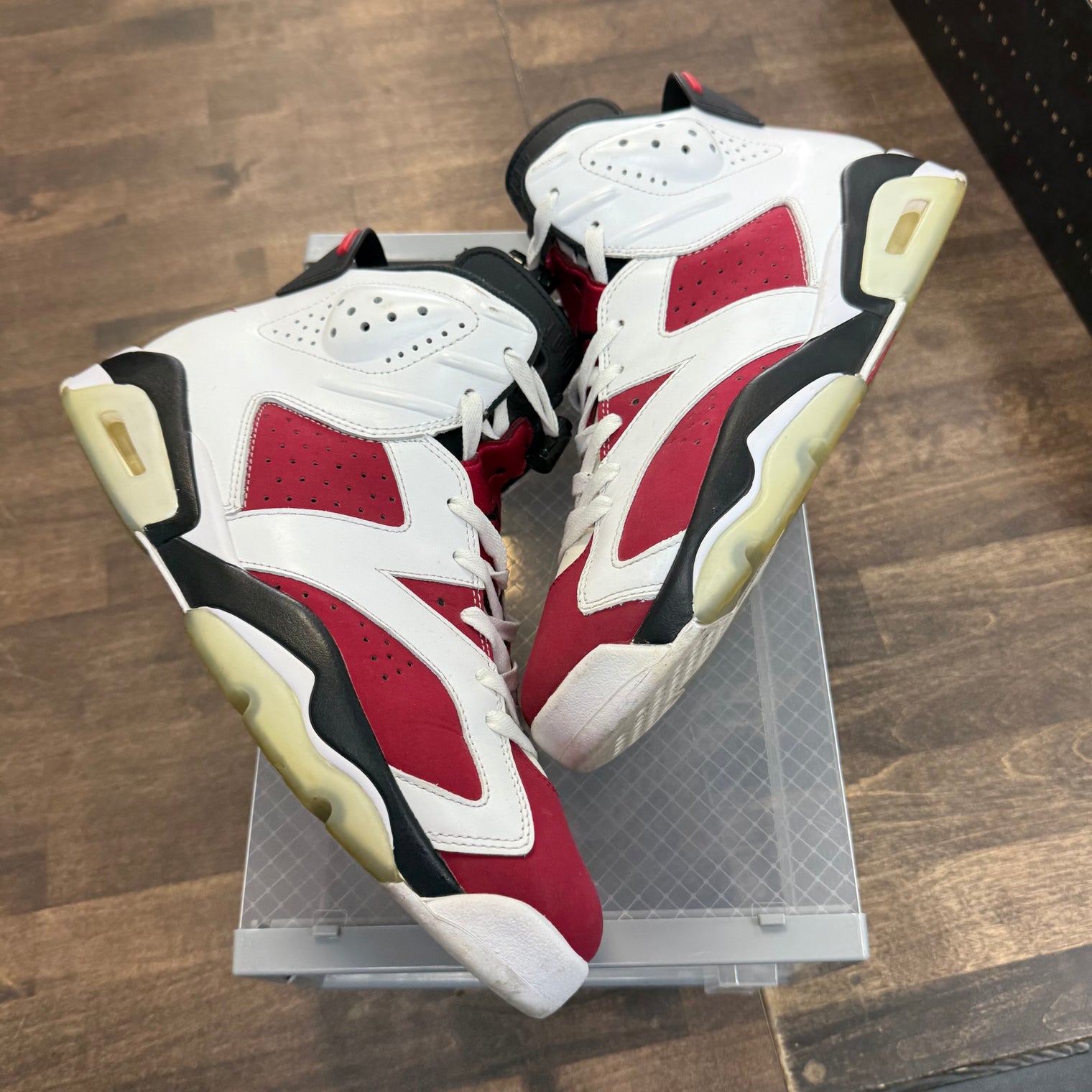 Carmine Jordan 6 (USED, No Box)