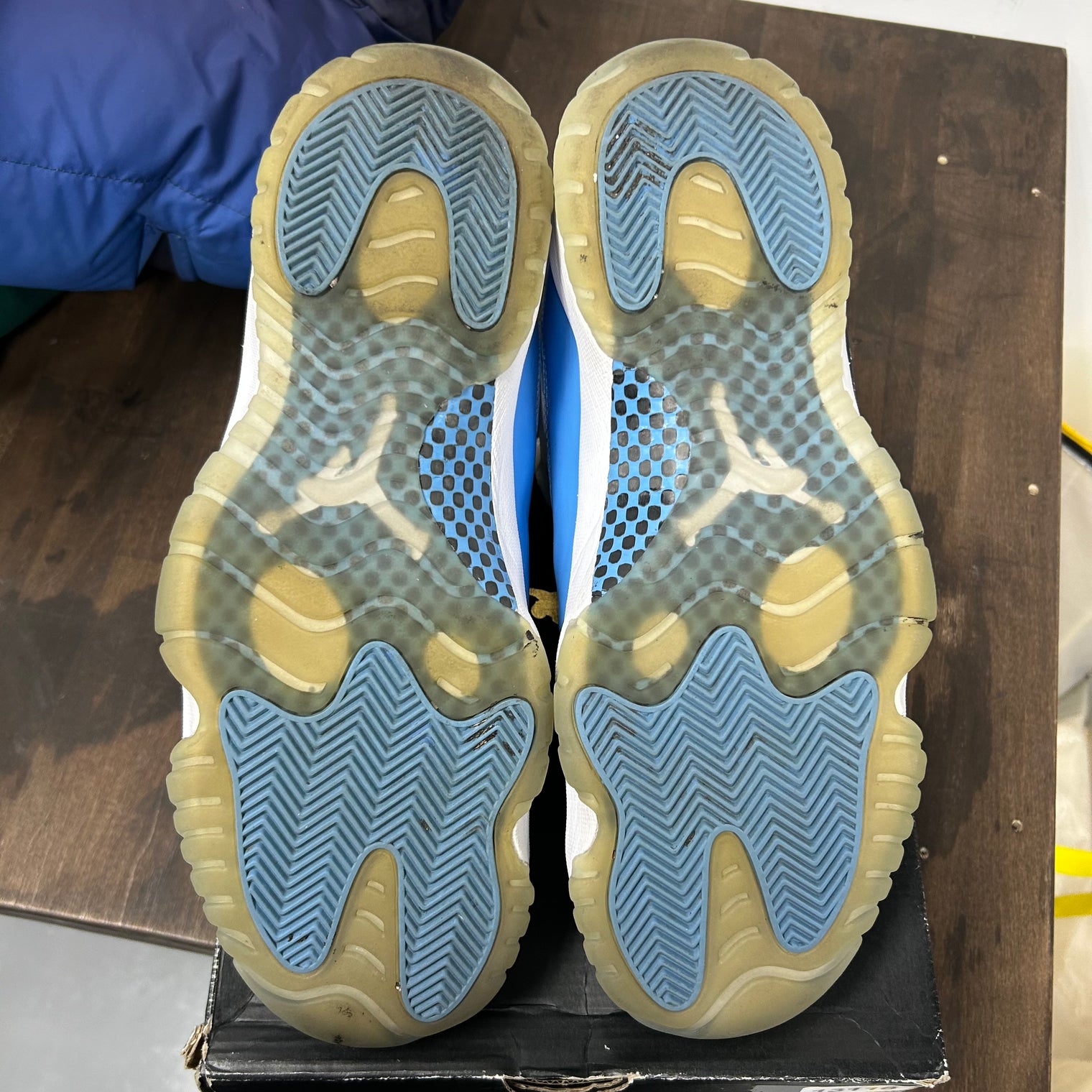 UNC University Blue Jordan 11 Low (USED)