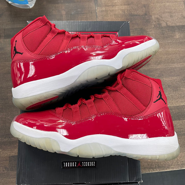 Win like 96 Jordan 11 (USED)