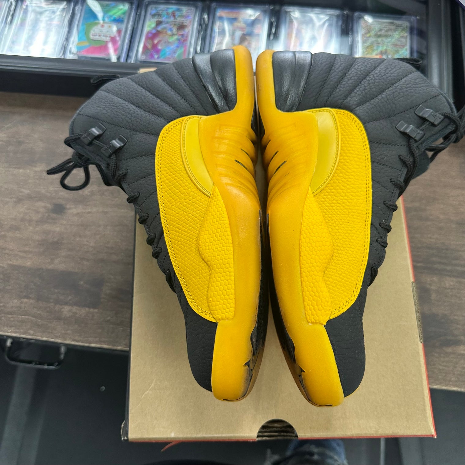 University Gold Jordan 12 (USED)