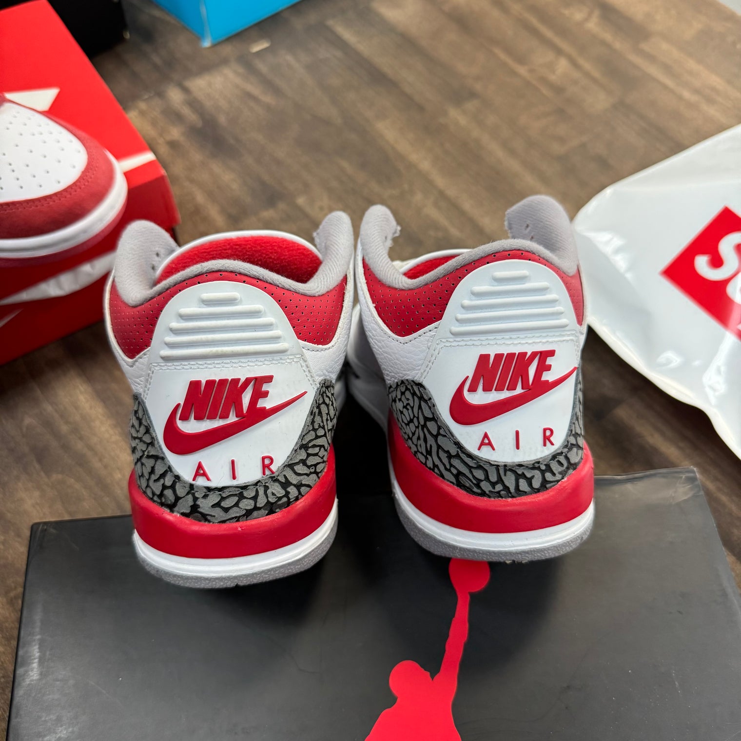 Fire Red Jordan 3 (GS) (USED)