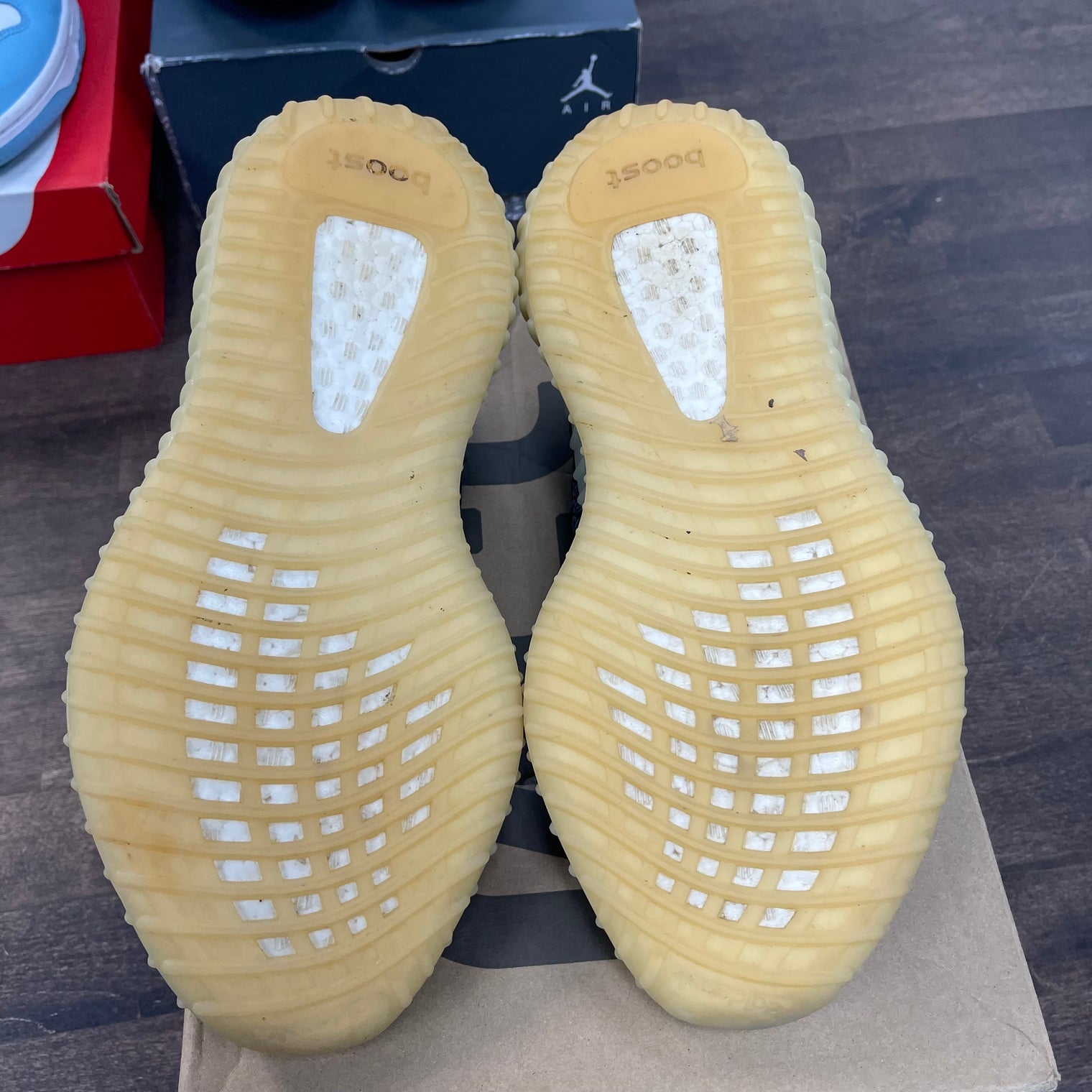 Carbon Yeezy 350 (USED, No Insoles)