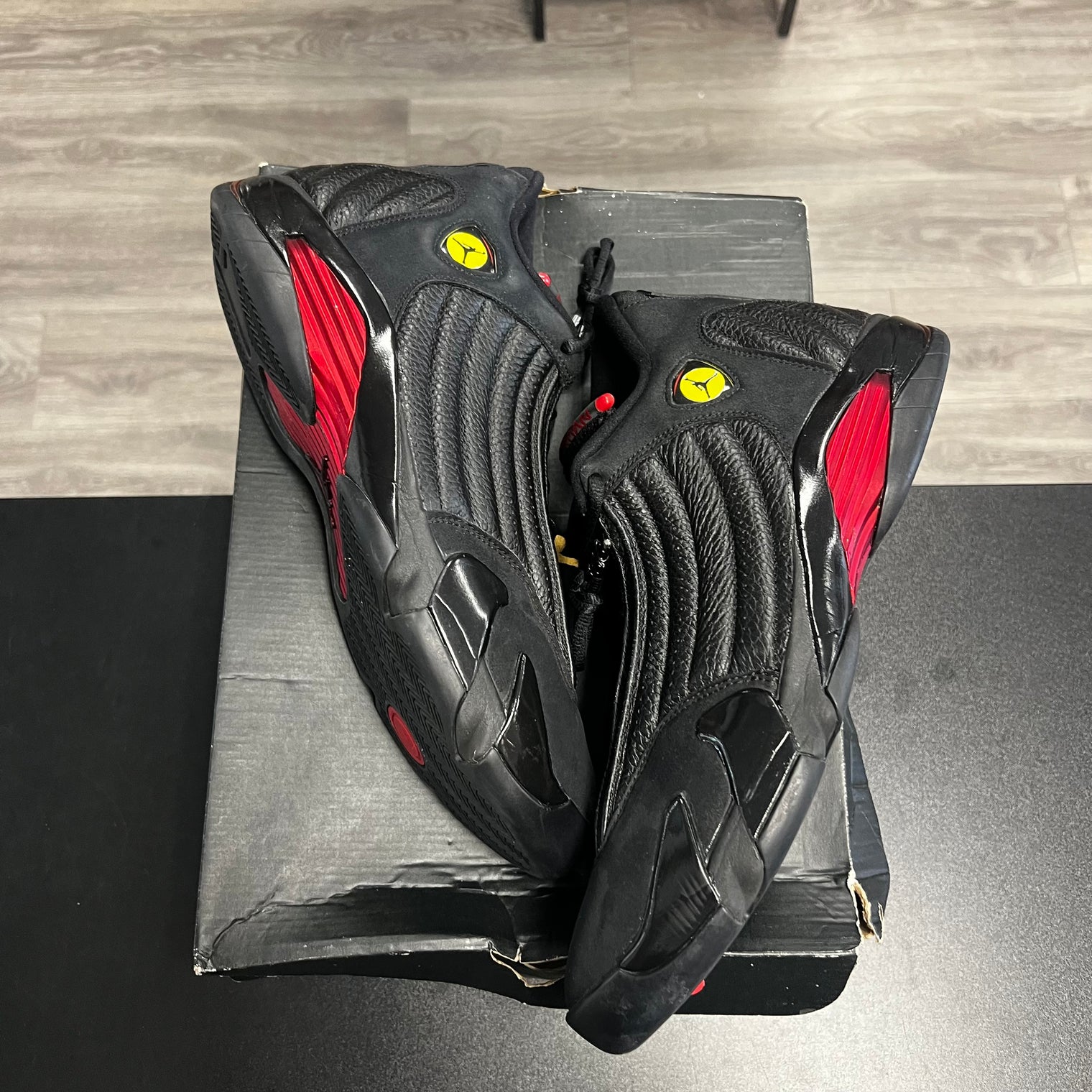 Last Shot Jordan 14 (USED)