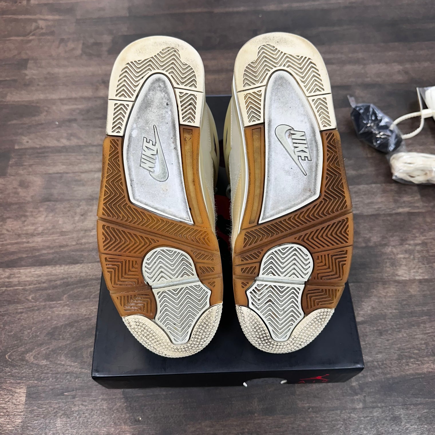 Off-White Jordan 4 Sail (W) (USED)