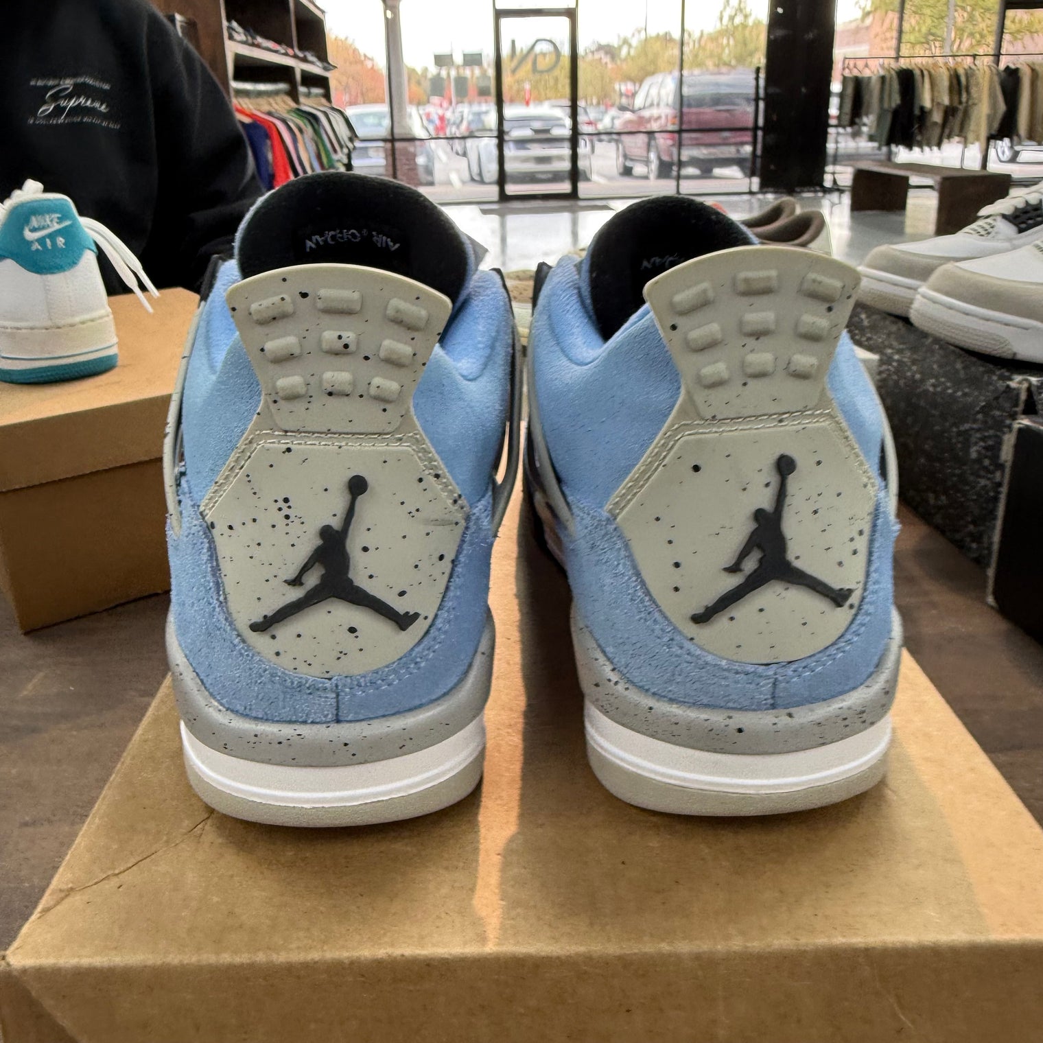 University Blue Jordan 4 Retro (GS) (Used, No Box)