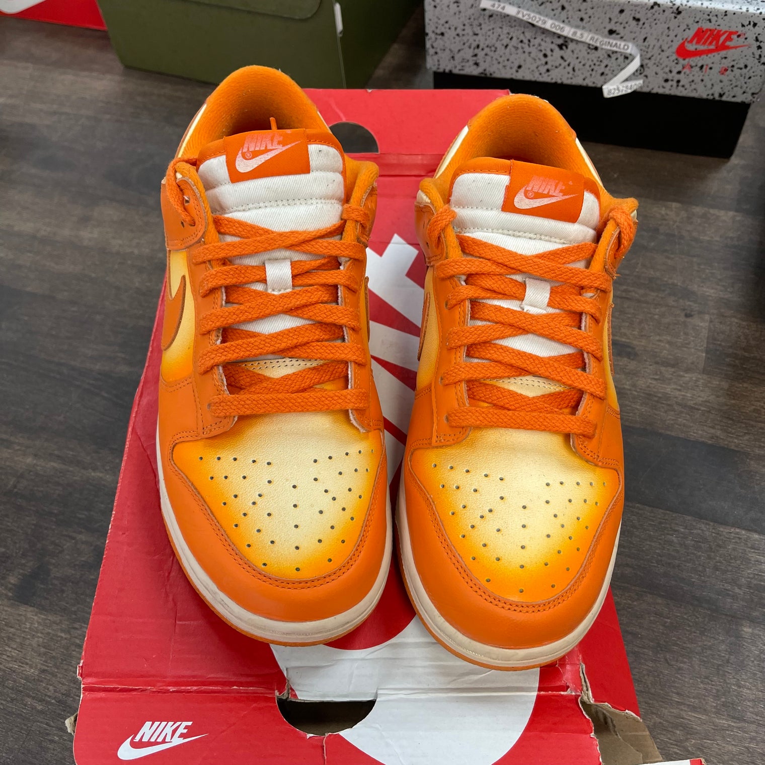 Magma Orange Dunk Low (USED)