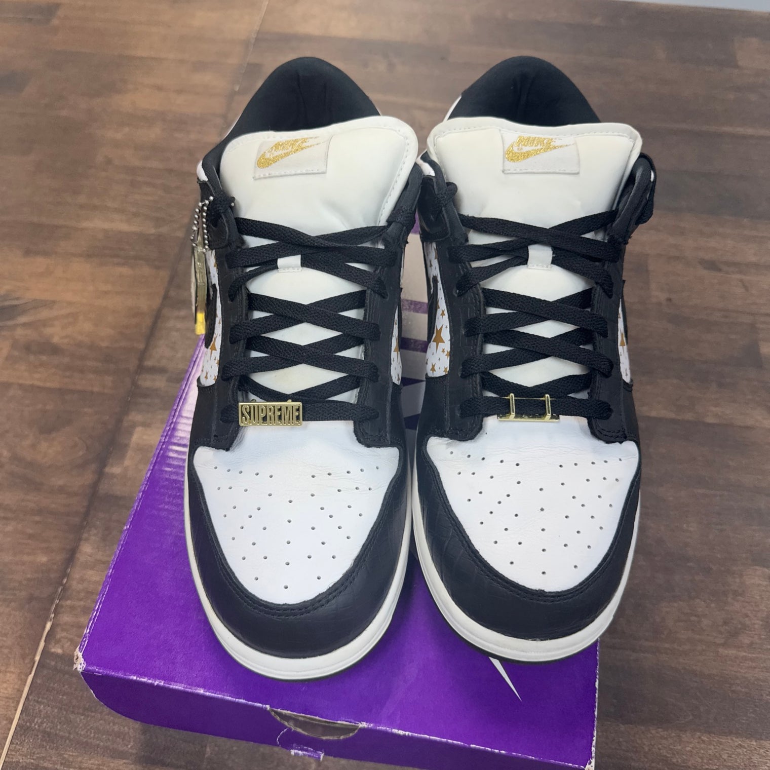 Stars Black Supreme Nike SB Dunk Low (USED)