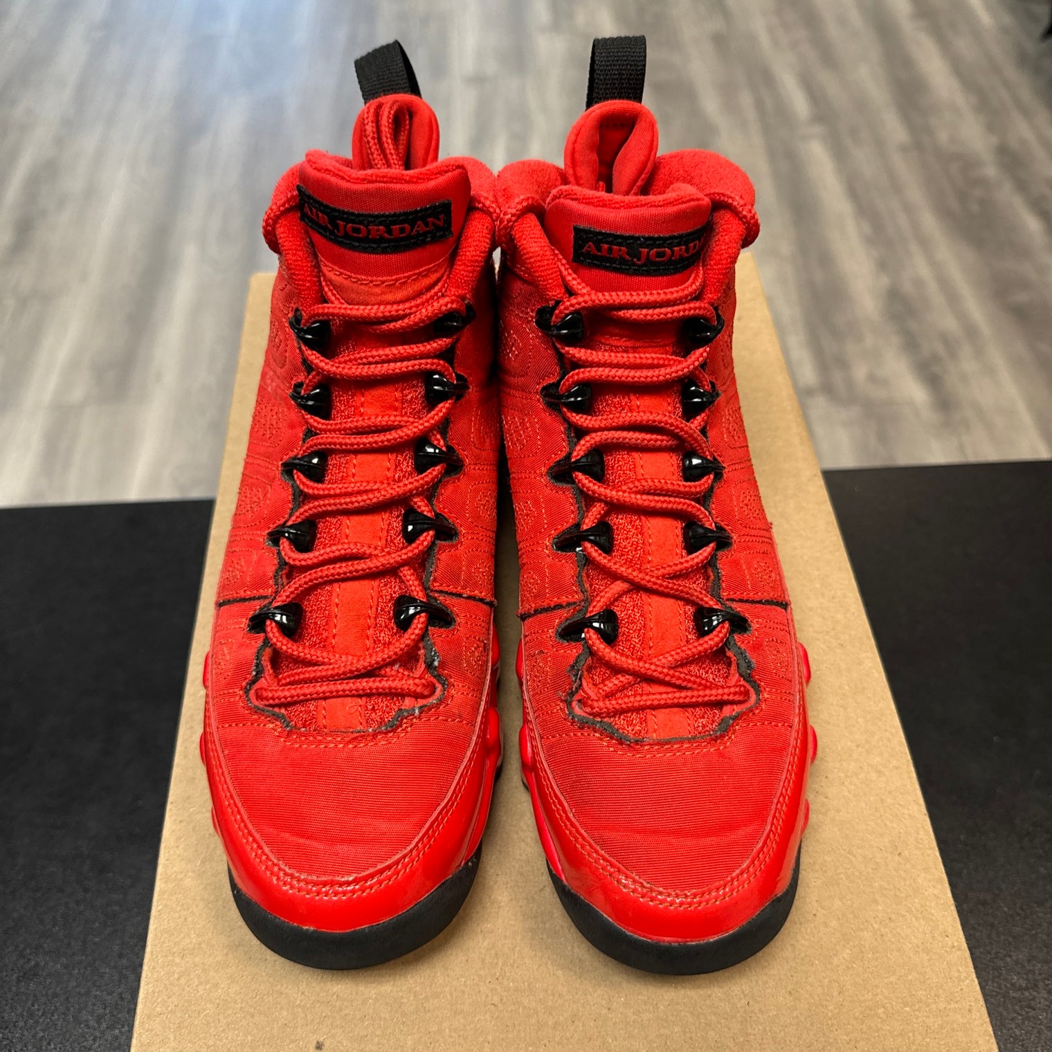 Chile Red Jordan 9 (USED, No Box)