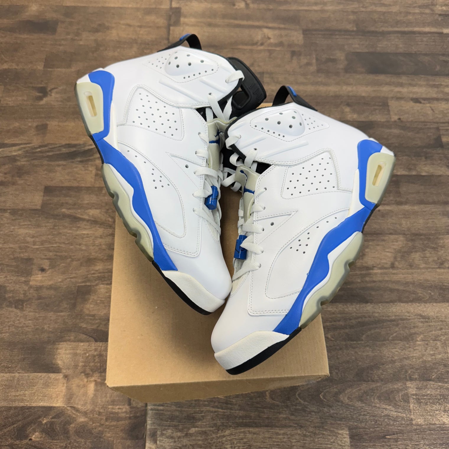 Sport Blue Jordan 6 (2014) (USED,No Box)