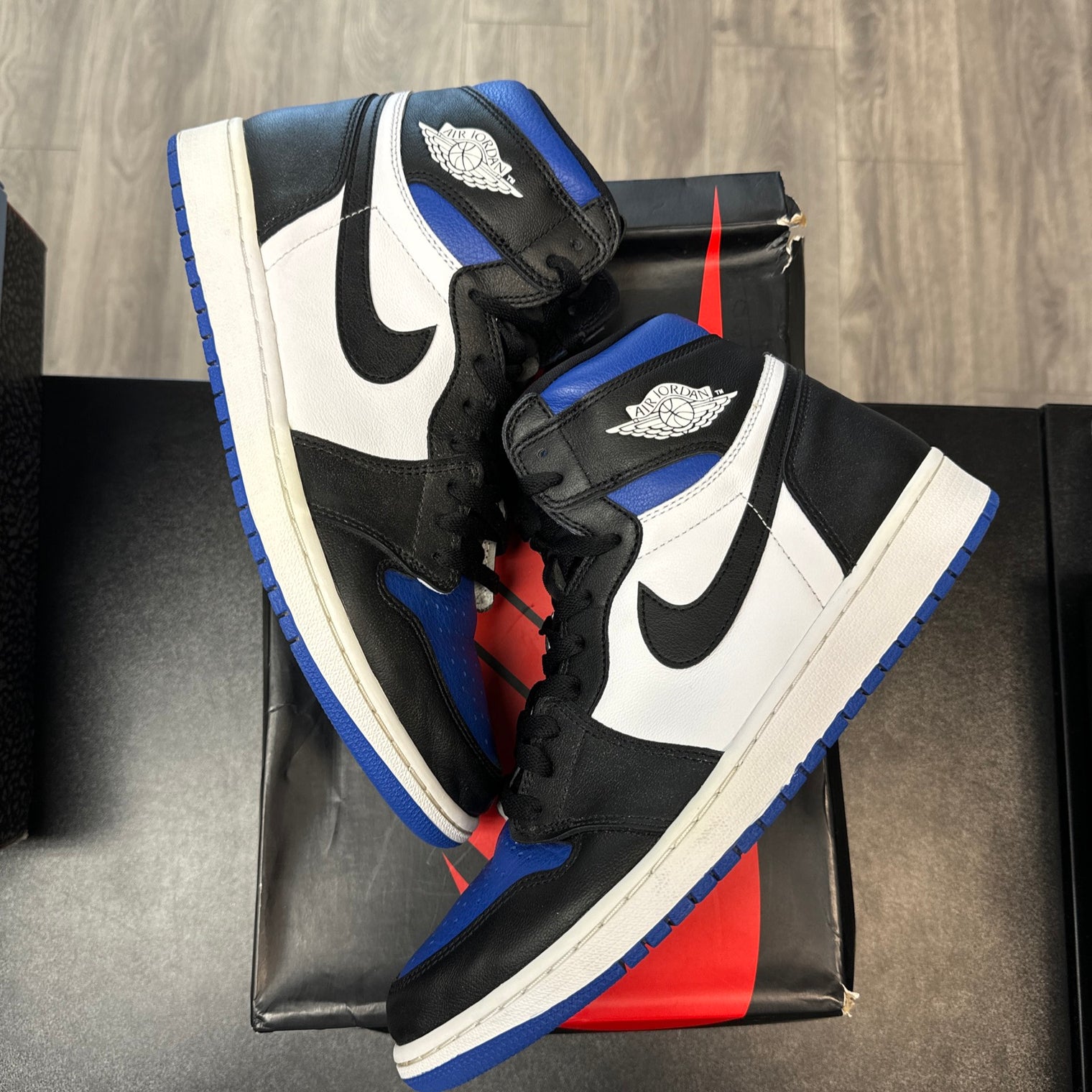 Royal Toe Jordan 1 High (USED)