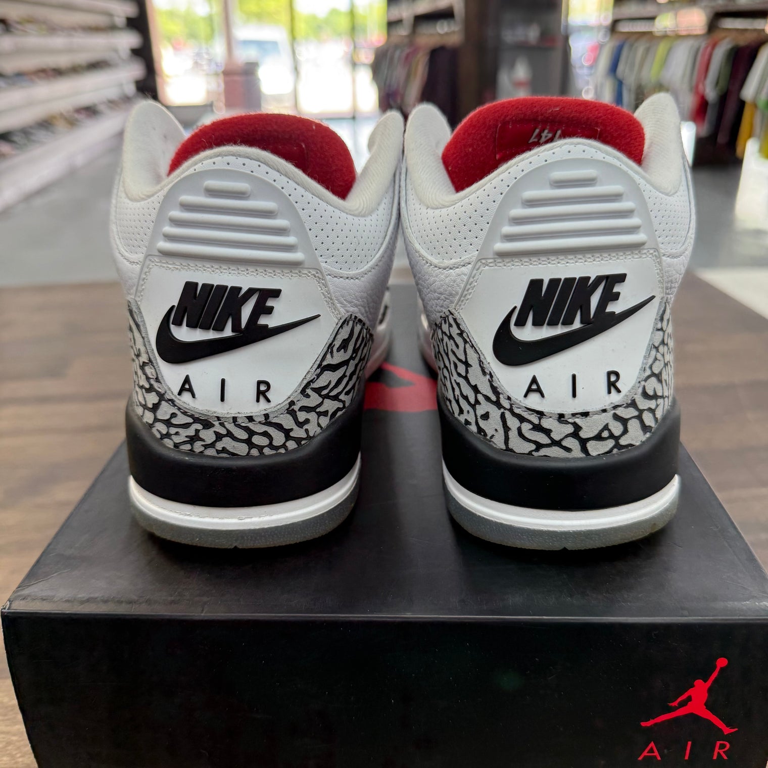 Free Throw Line White Cement Jordan 3 Retro (USED)