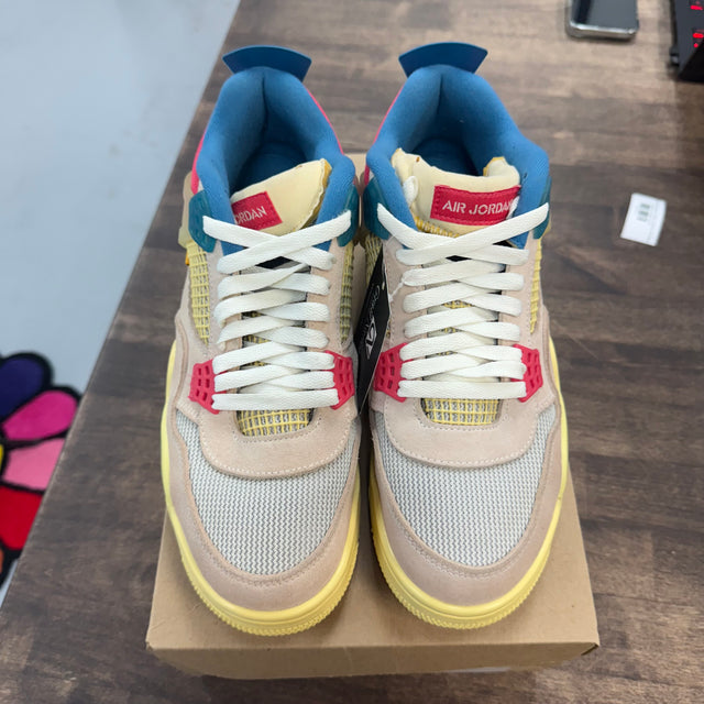 Guava Union Jordan 4 Retro (USED, No Box)