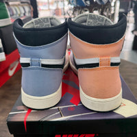 Skyline Jordan 1 Retro High OG (USED)