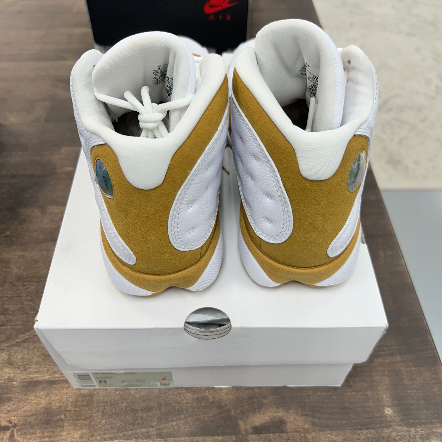 Wheat Jordan 13 (2023) (USED)