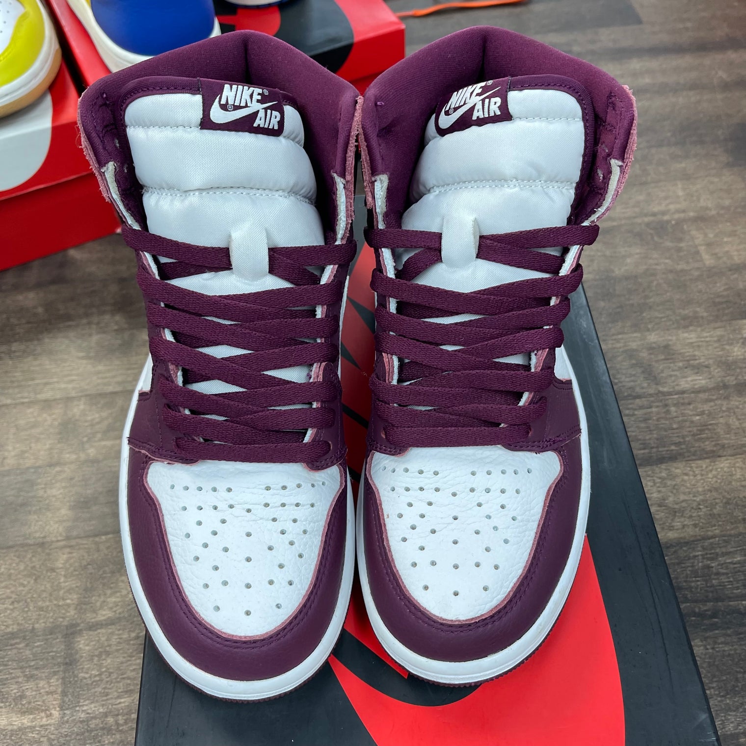 Bordeaux Jordan 1 High (USED)