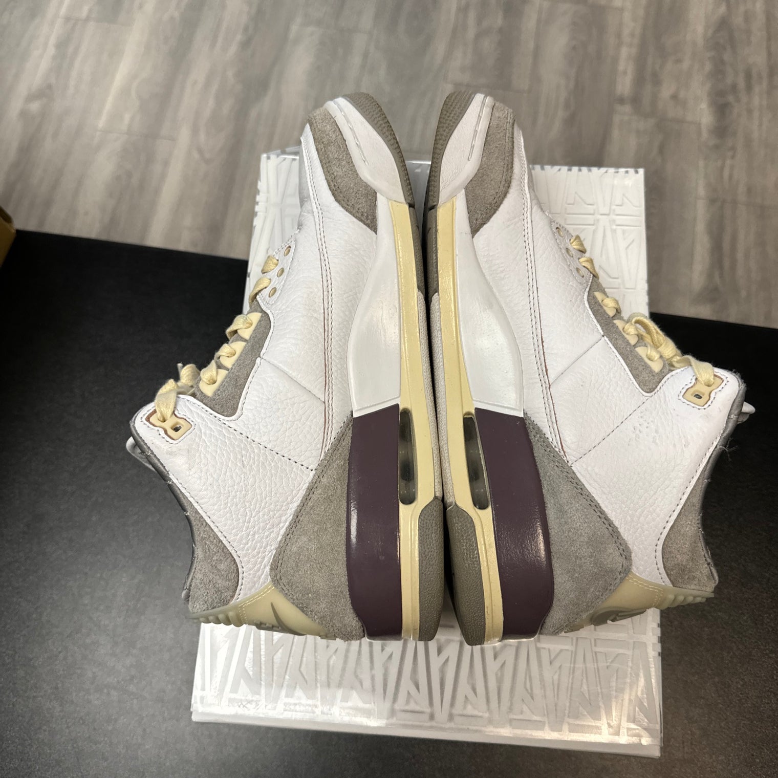 Jordan 3 Retro SP A Ma Maniere (USED)