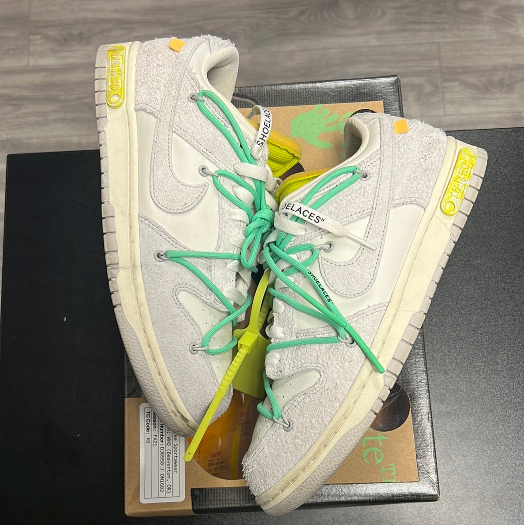 Lot 14 Off-White Dunk Low (USED)
