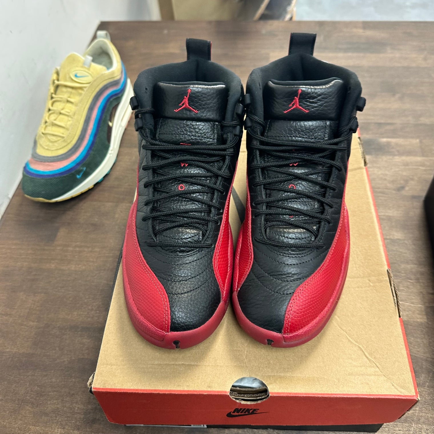 Flu Game Jordan 12 20125 (USED)