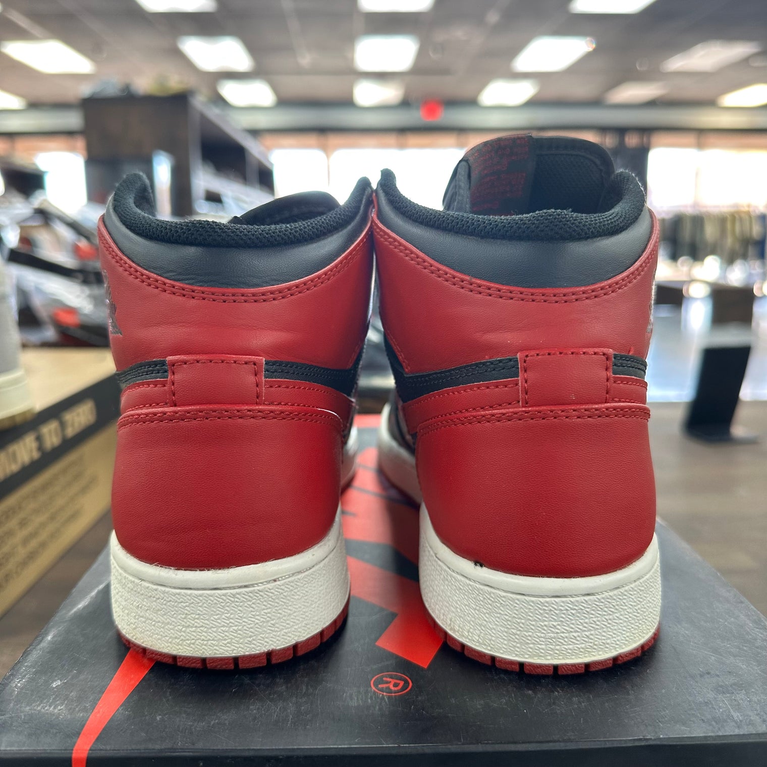 Bred Jordan 1 Retro (2013) (GS) (USED, No Box)