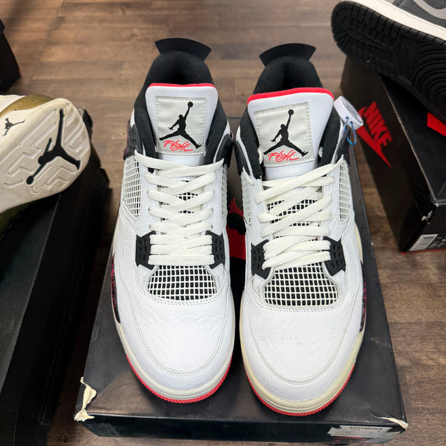 Flight Nostalgia Jordan 4 (USED)