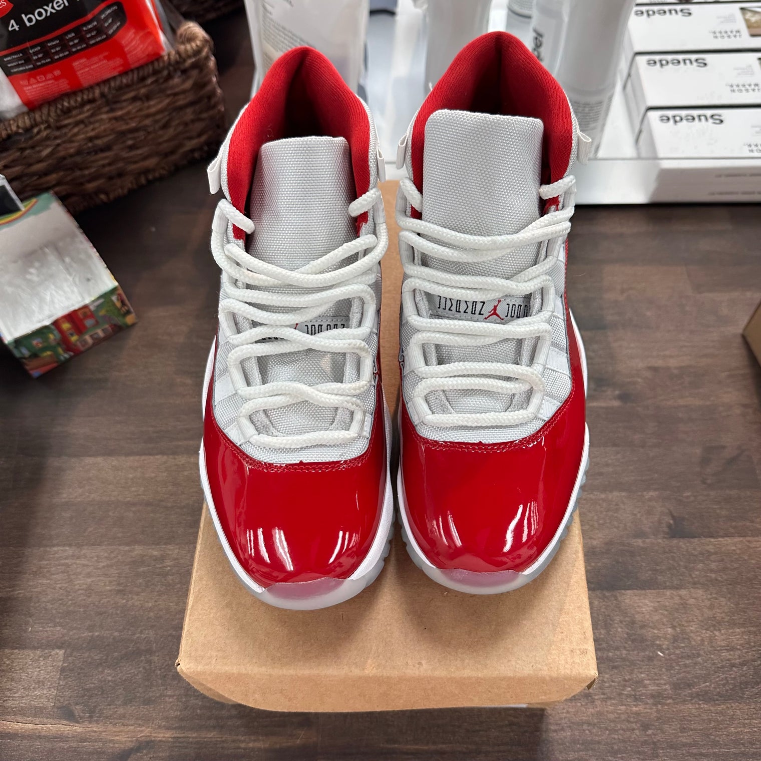 Cherry Jordan 11 (USED,No Box)