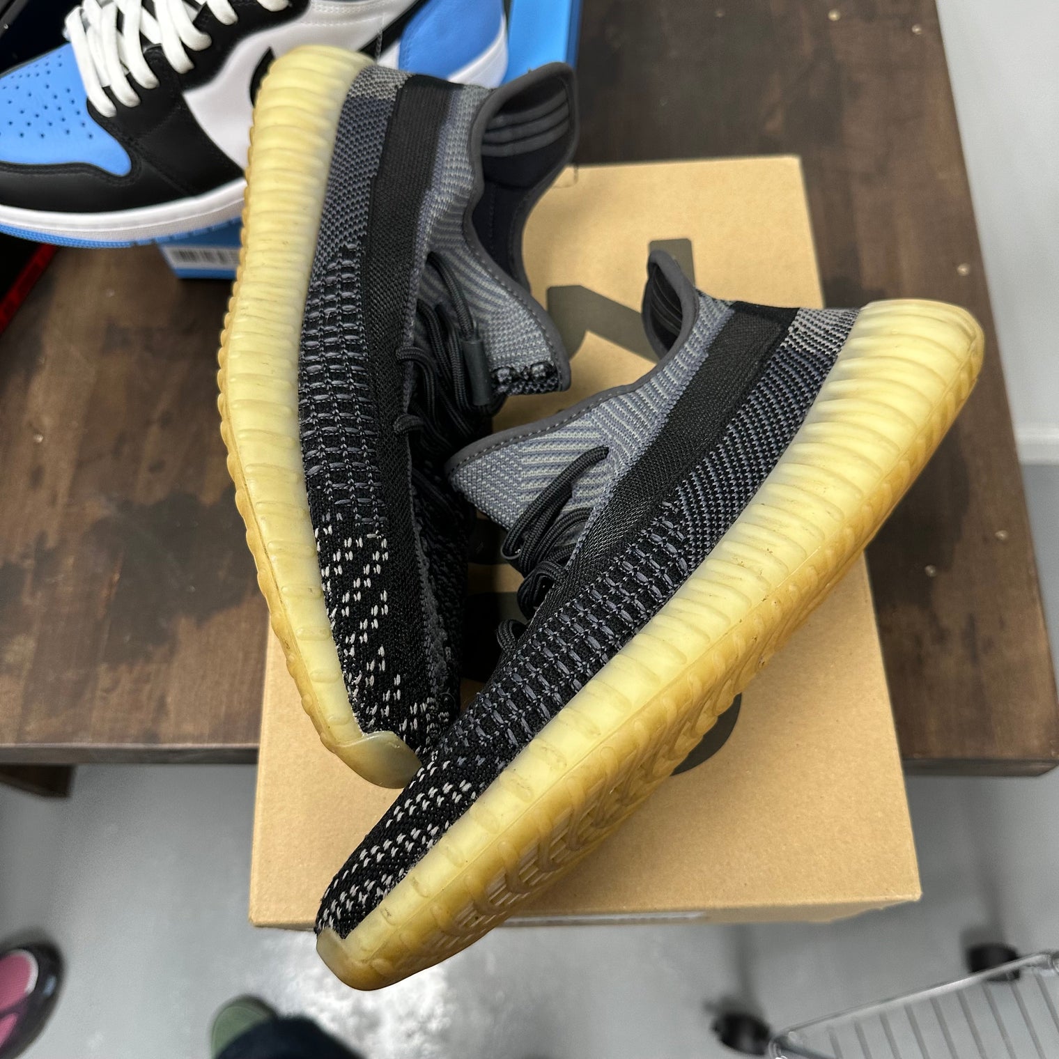 Carbon Yeezy 350 (USED)