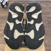 Waverunner Yeezy 700 (USED)