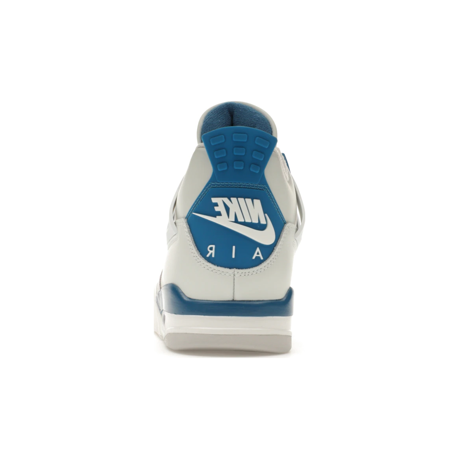 jordan_4_retro_military_blue_2024_4