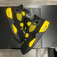 Yellow Thunder Jordan 4 (USED)