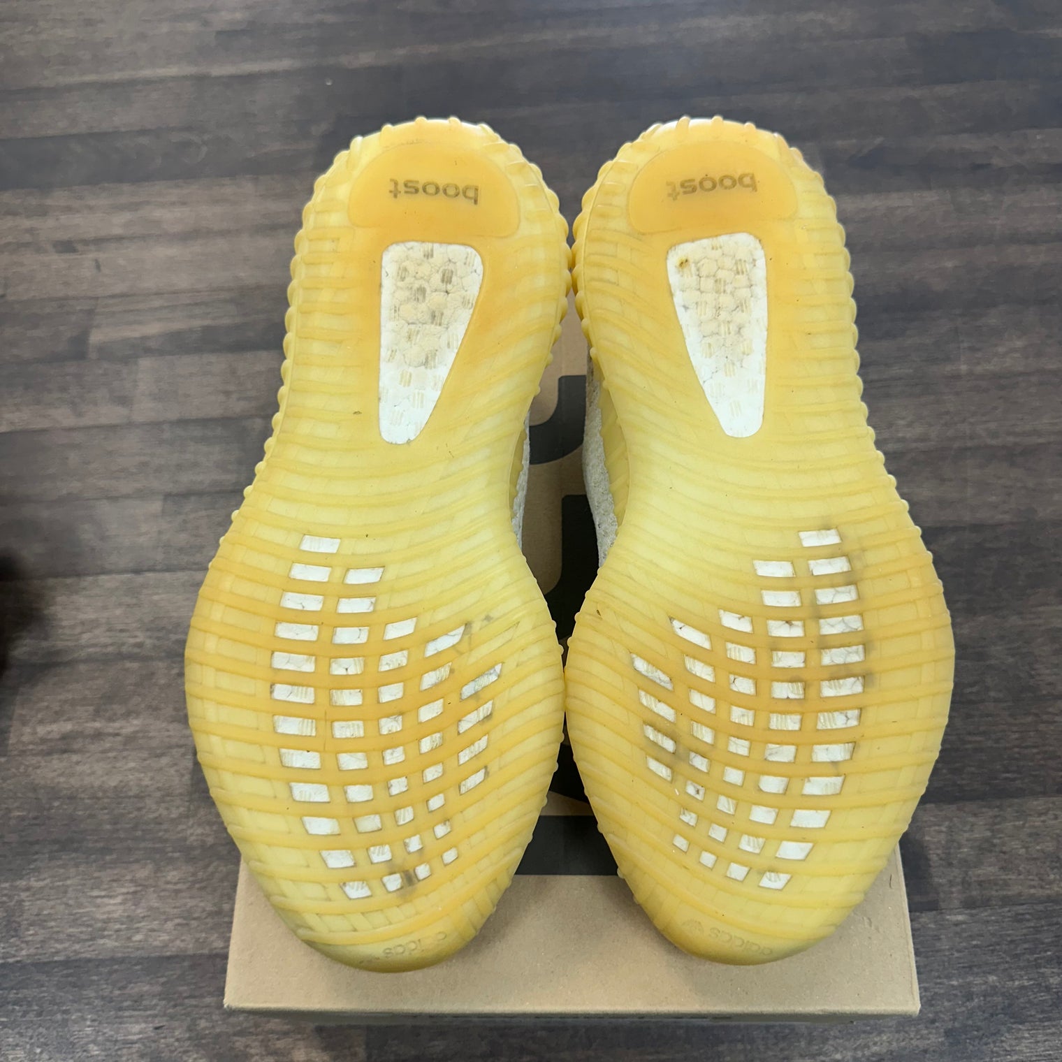 Natural Yeezy 350 (USED)