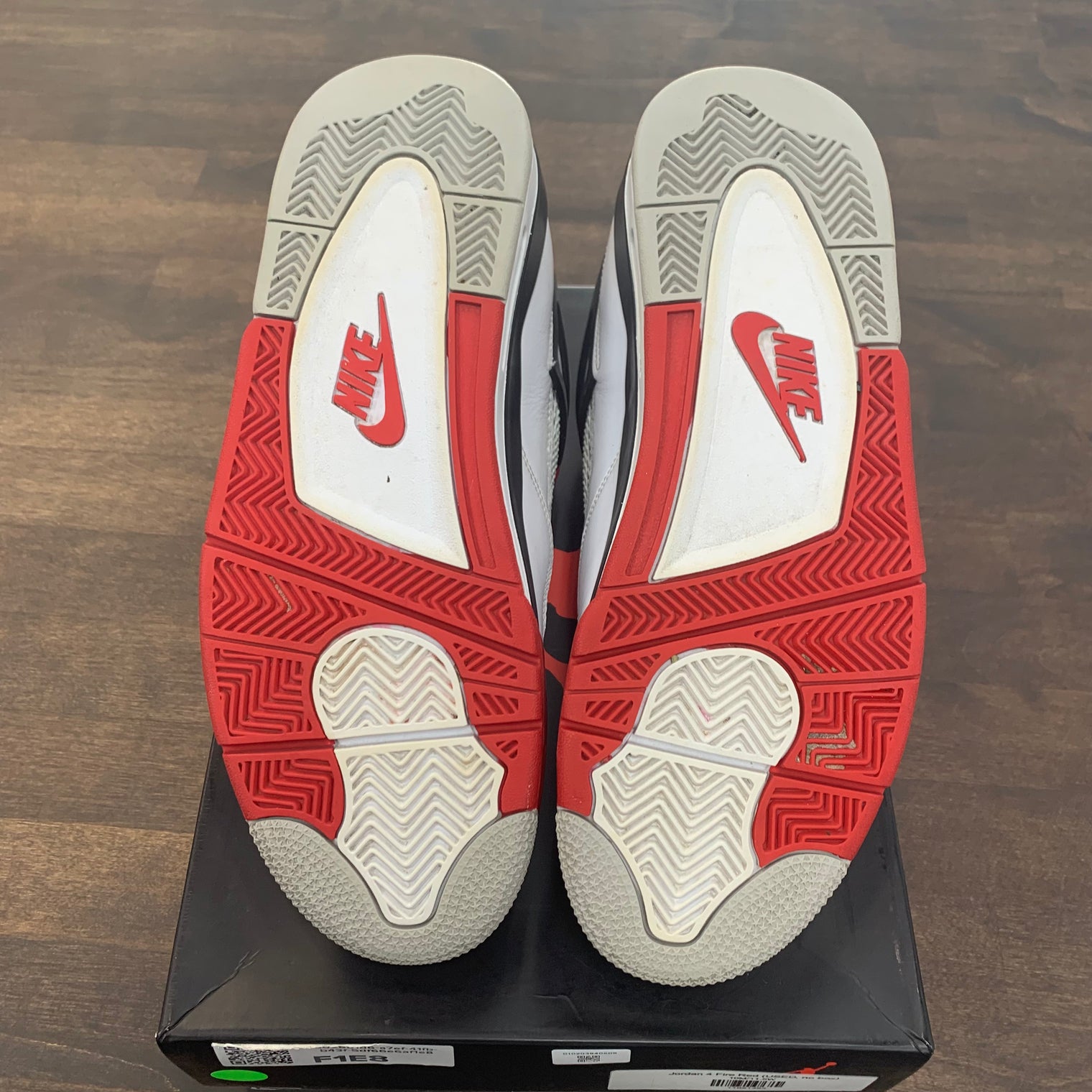 Air Jordan 4 Fire Red (USED,No Box)