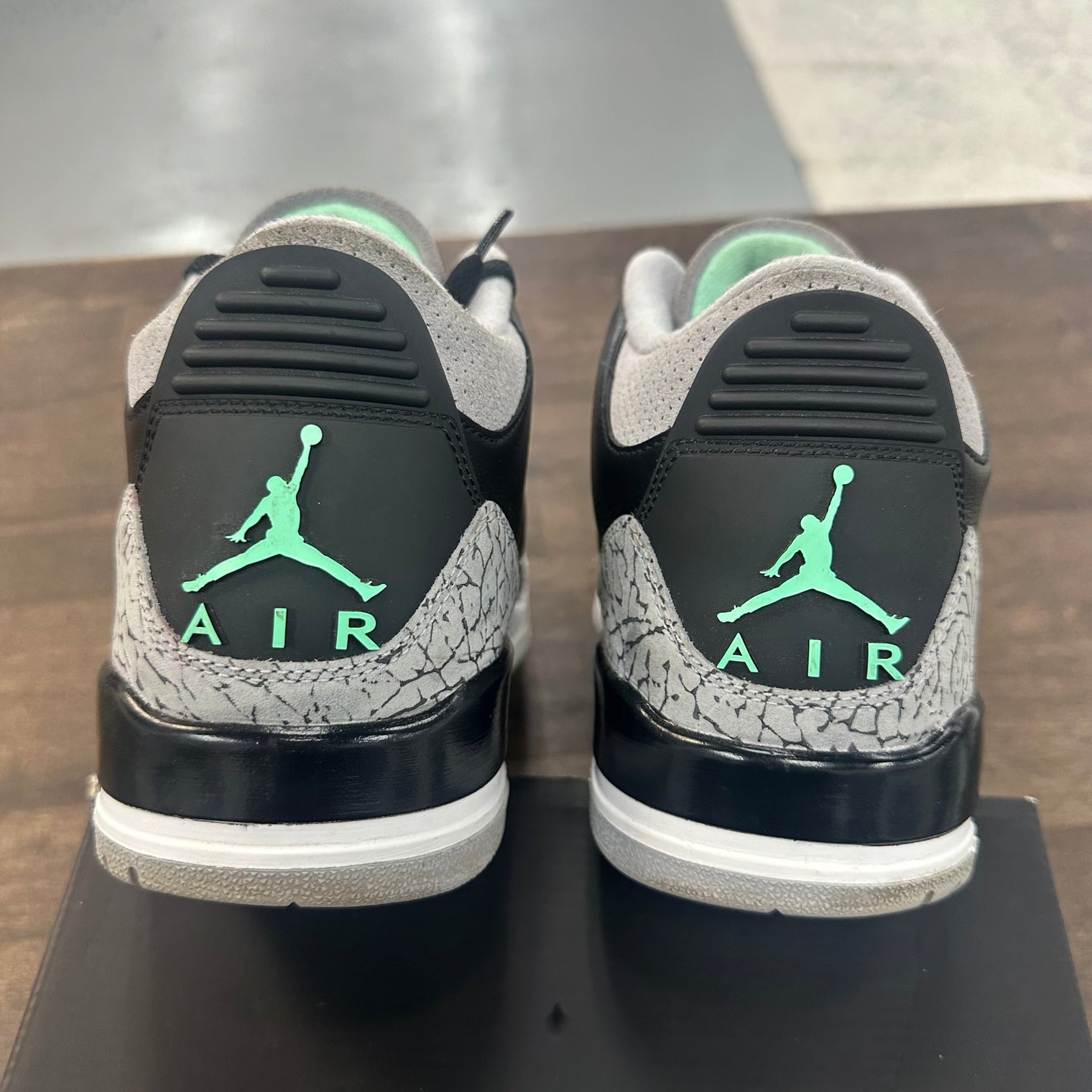 Green Glow Jordan 3 (USED)
