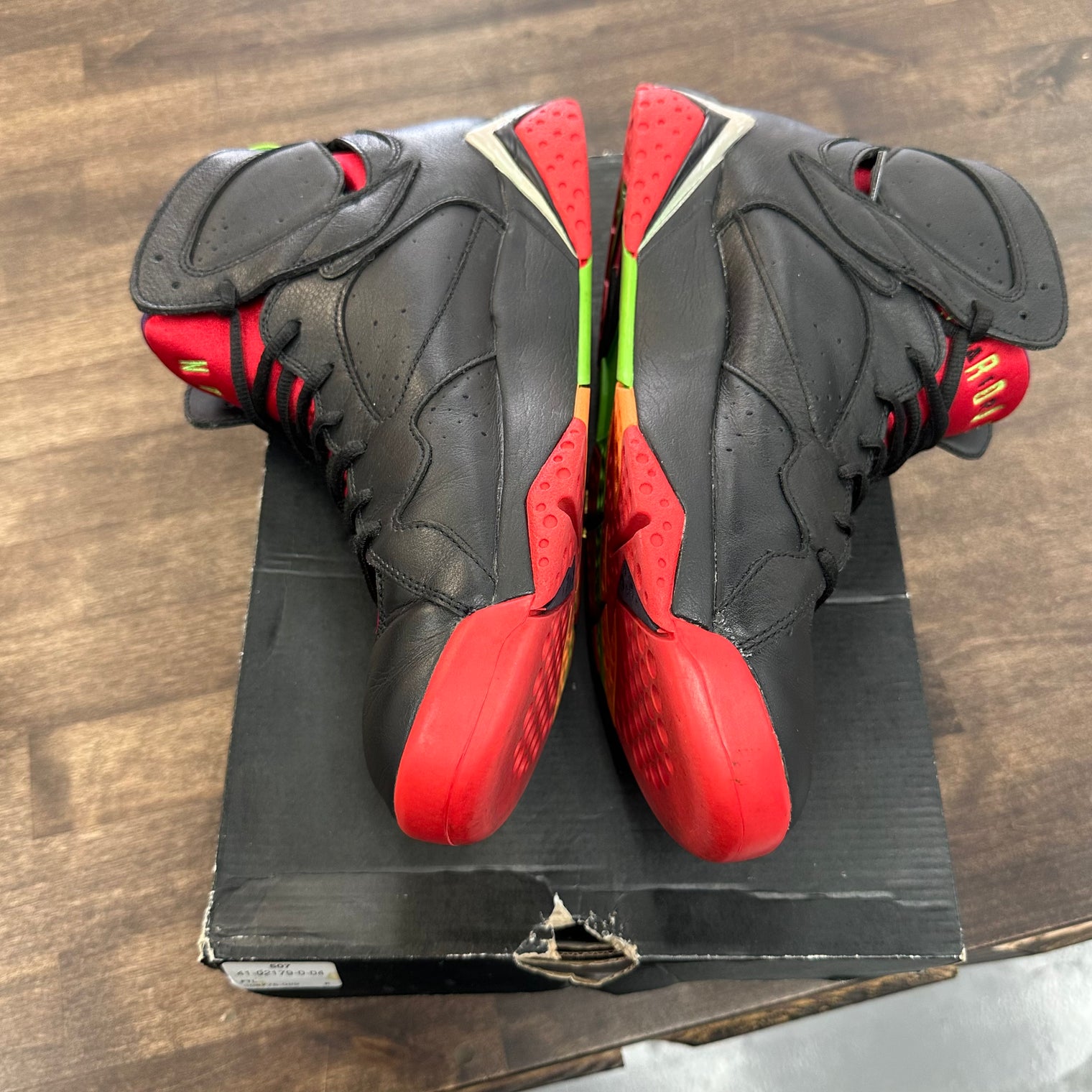 Marvin The Martian Jordan 7 (USED)