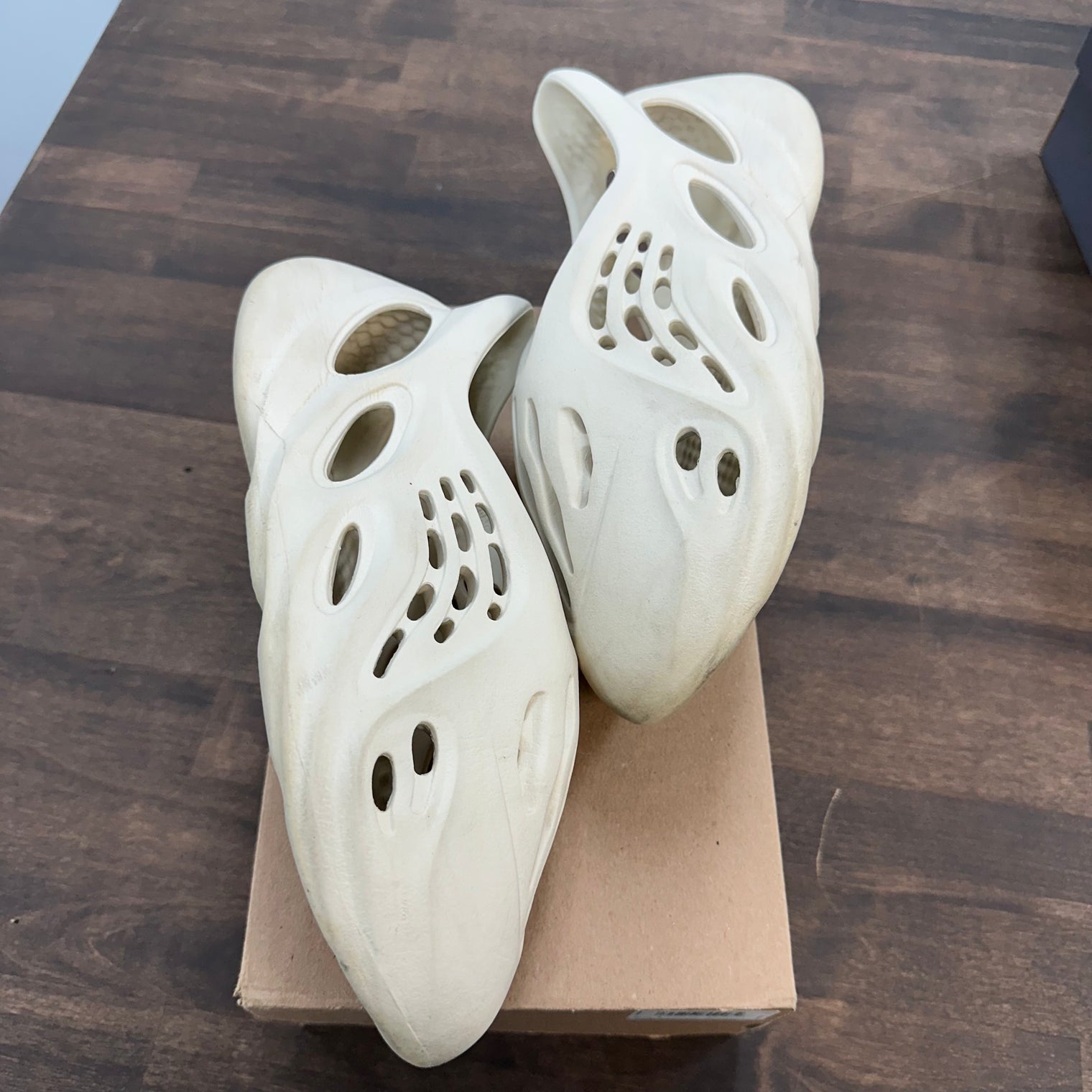 Adidas Yeezy Foam Runner Sand (USED)