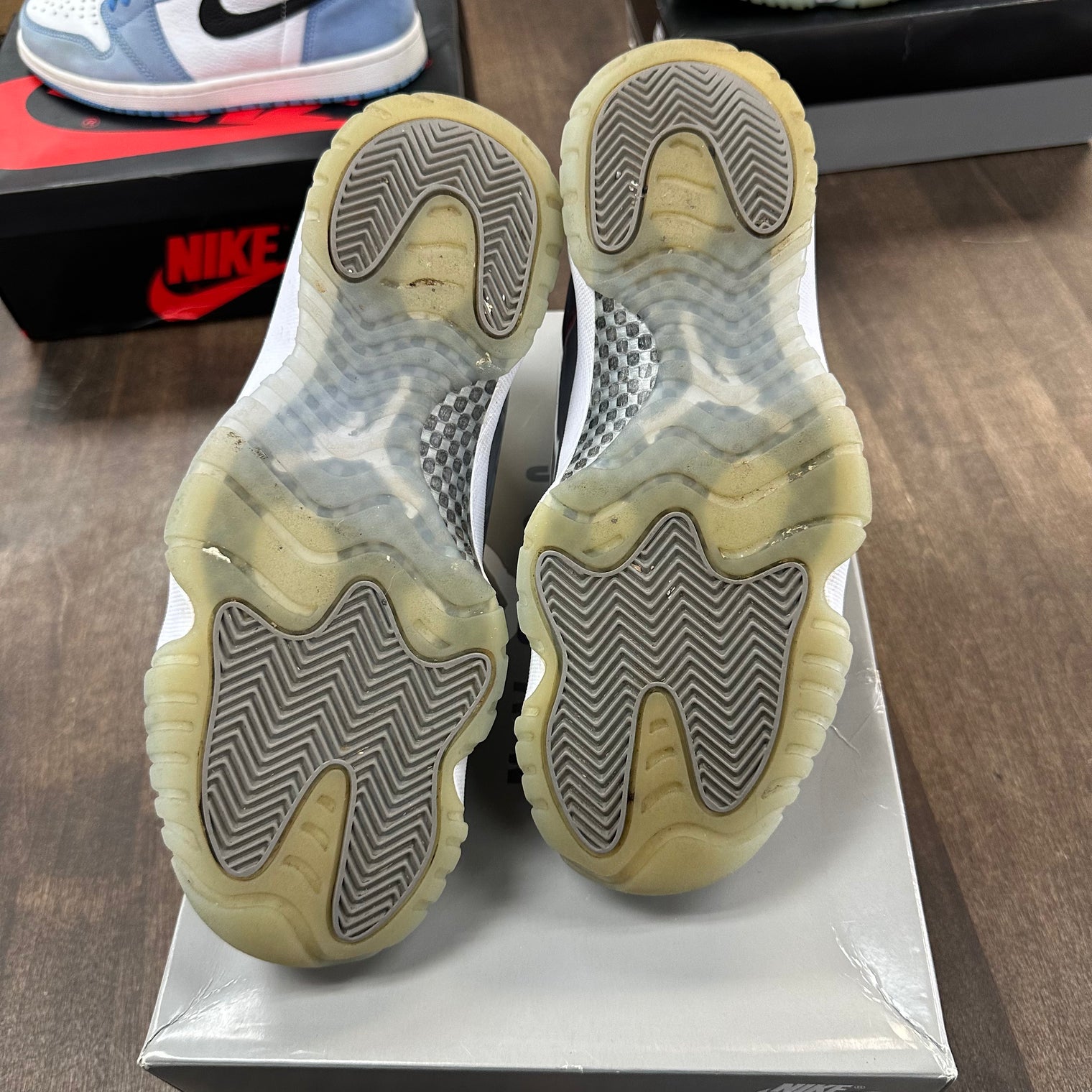 Cool Grey Jordan 11 (USED)