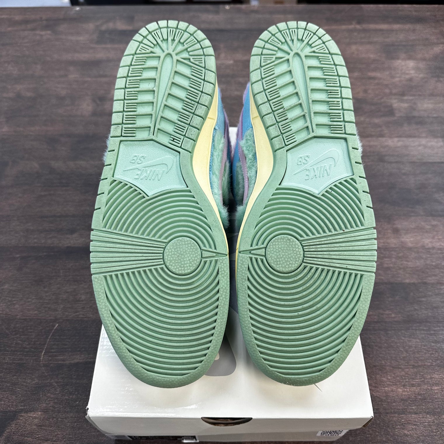 Verdy SB Dunk Low (USED)