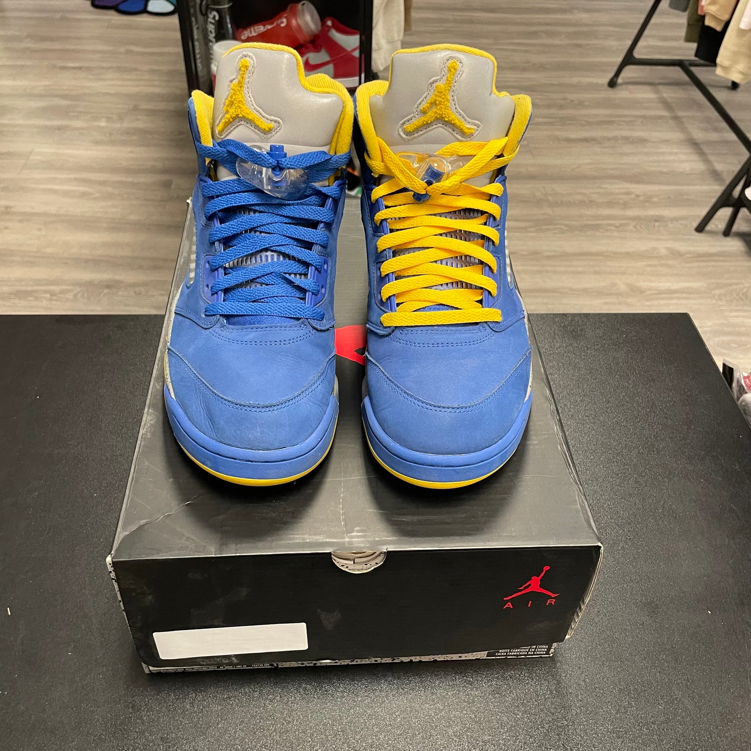 Jordan 5 Laney (USED)