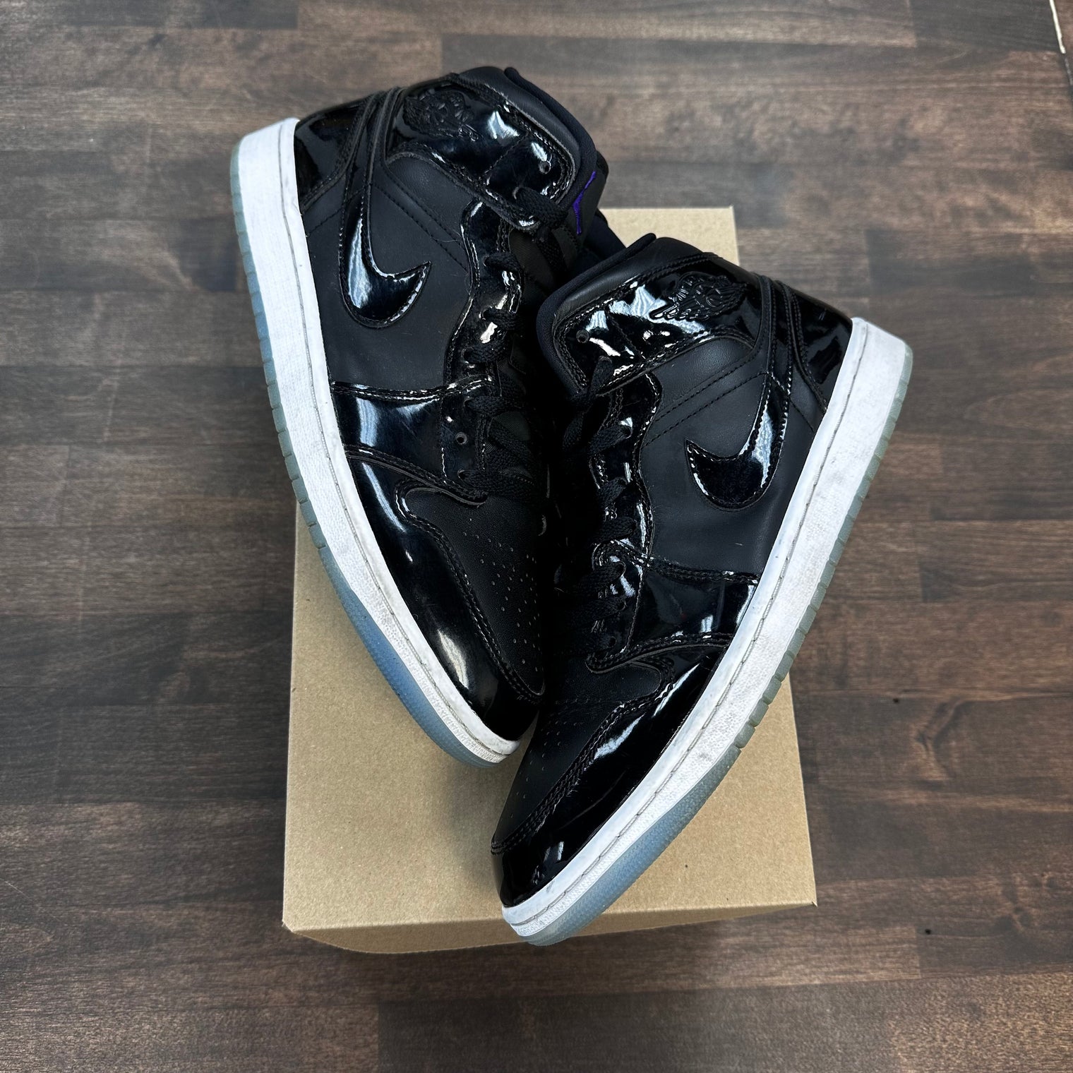 Space Jam Jordan 1 Mid (USED,NO BOX)