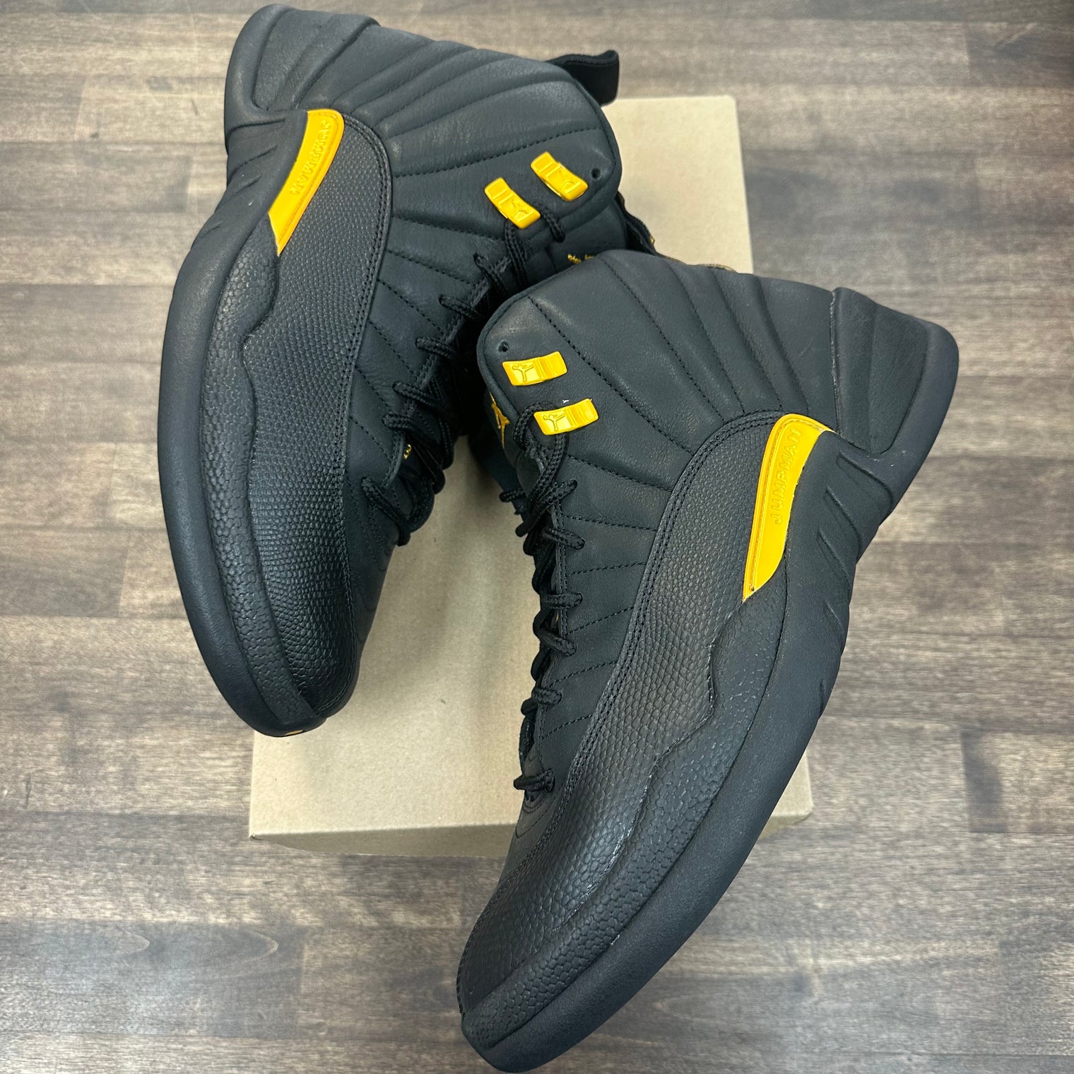 Black Taxi Jordan 12 (USED,No Box)