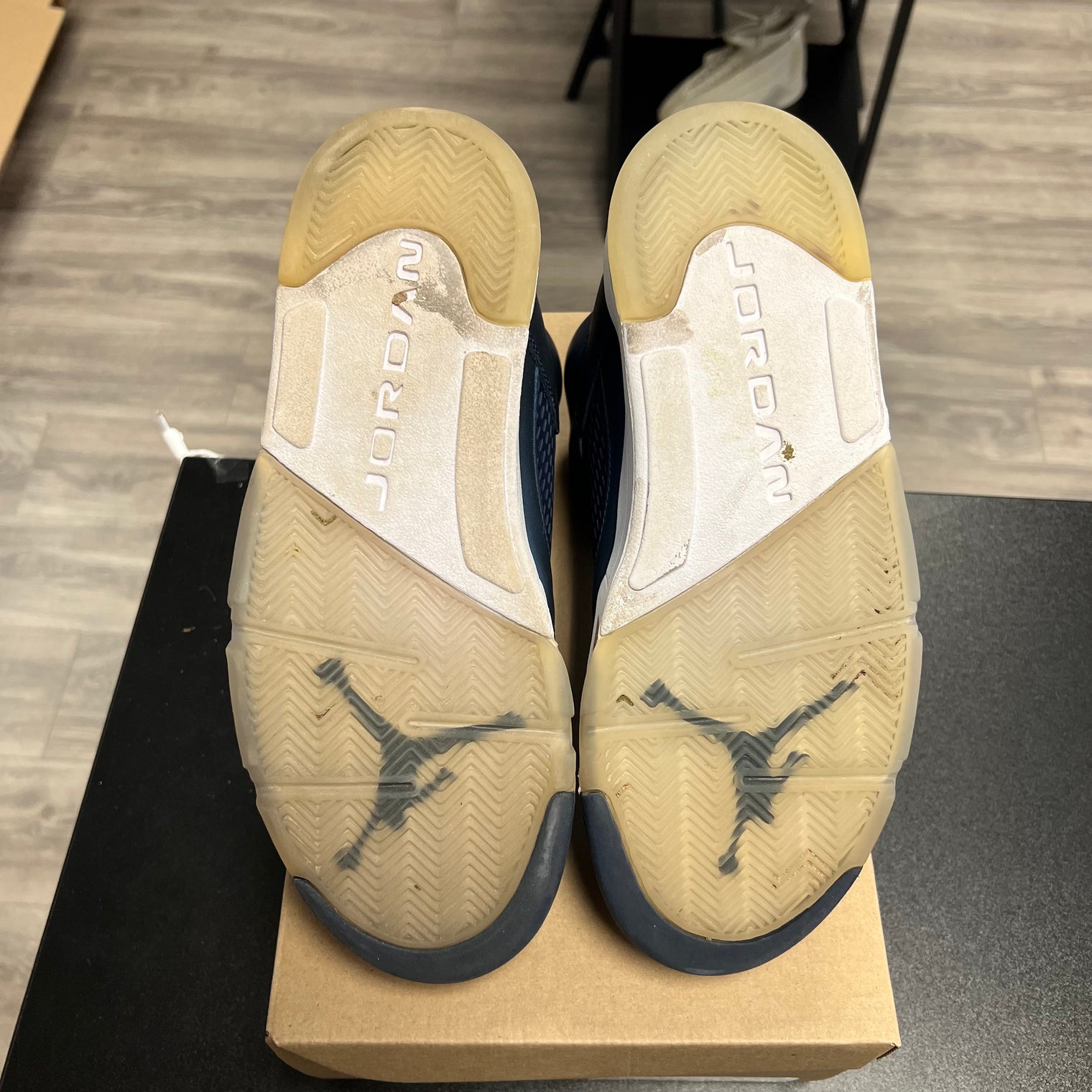 Jordan 5 Bronze (Used;No Box)