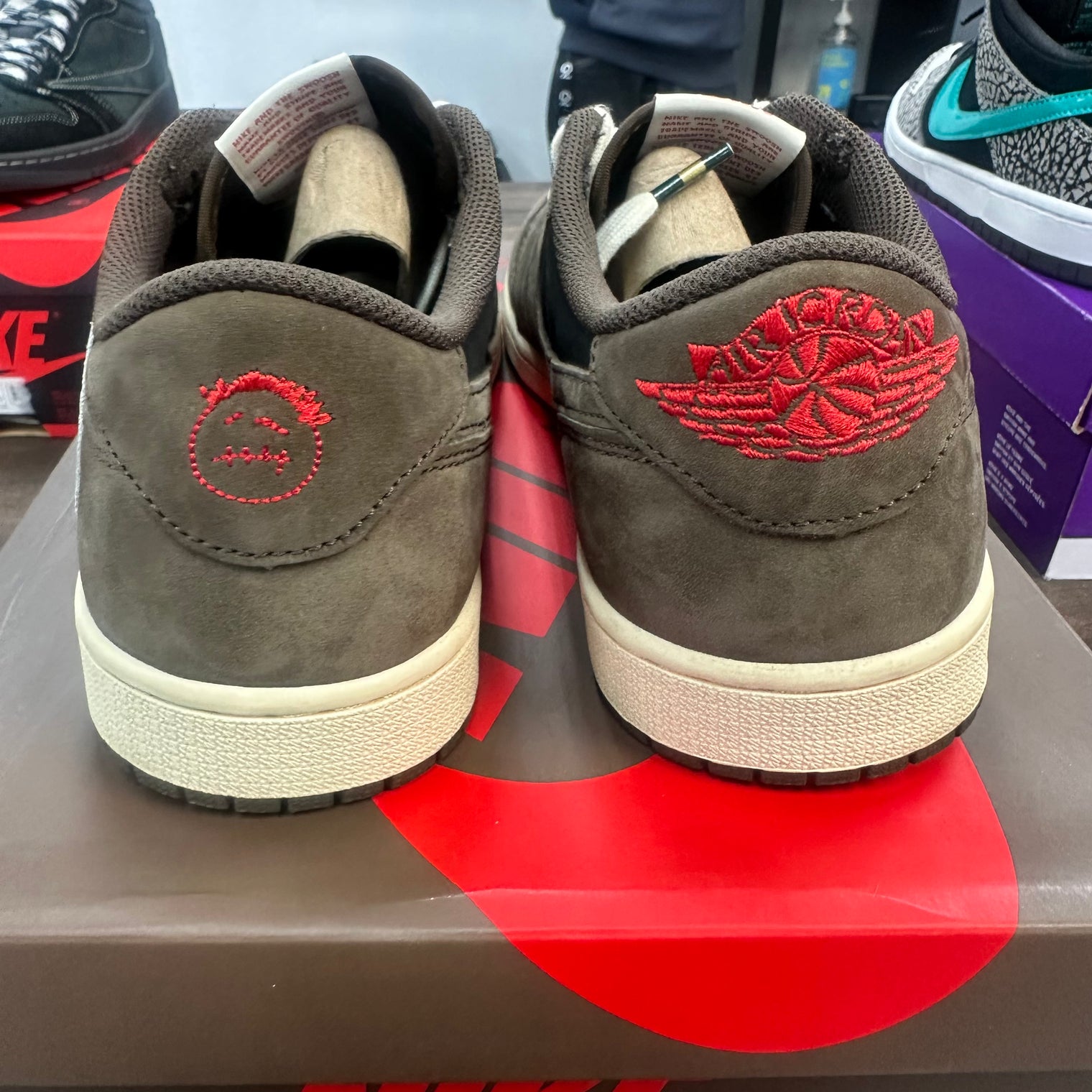 Travis Scott Mocha Jordan 1 Low (USED)