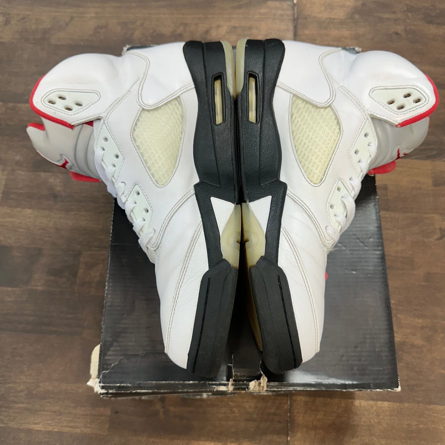 Fire Red Jordan 5 (USED)