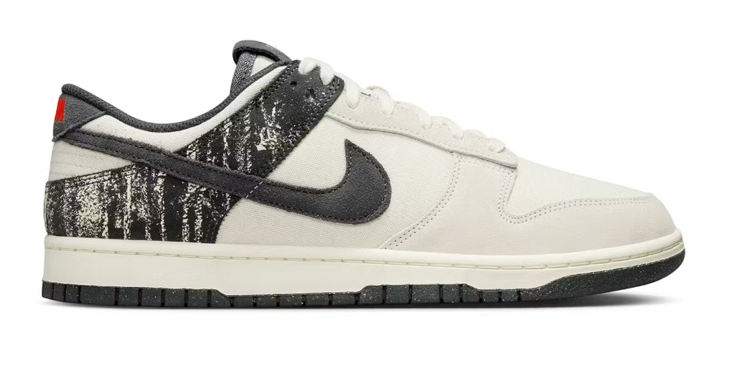 Pale Ivory Picante Red Dark Smoke Grey Dunk Low (No Box)