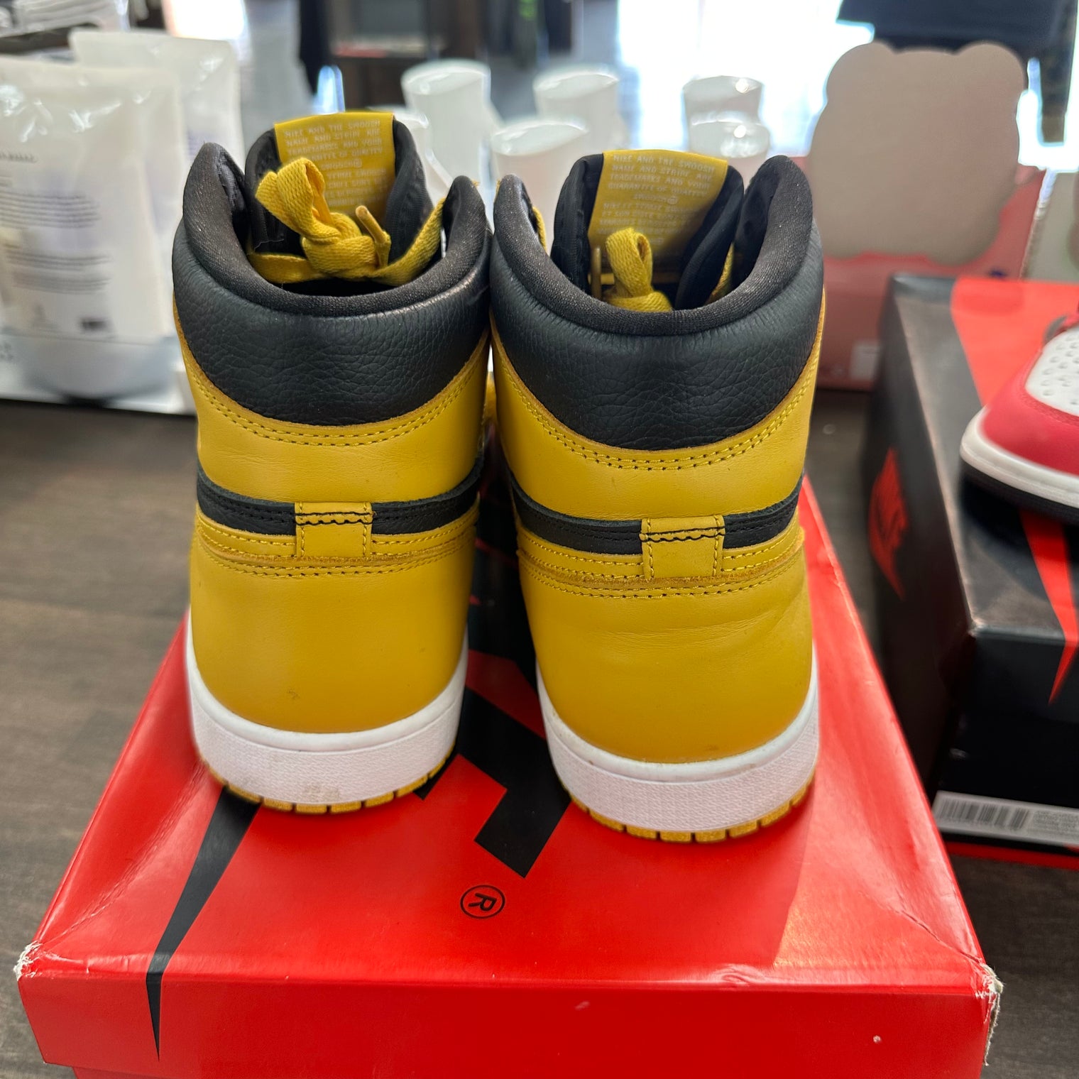 Pollen Jordan 1 High (USED, No Box)
