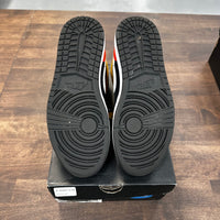 Black Amarillo Jordan 1 Mid (USED)