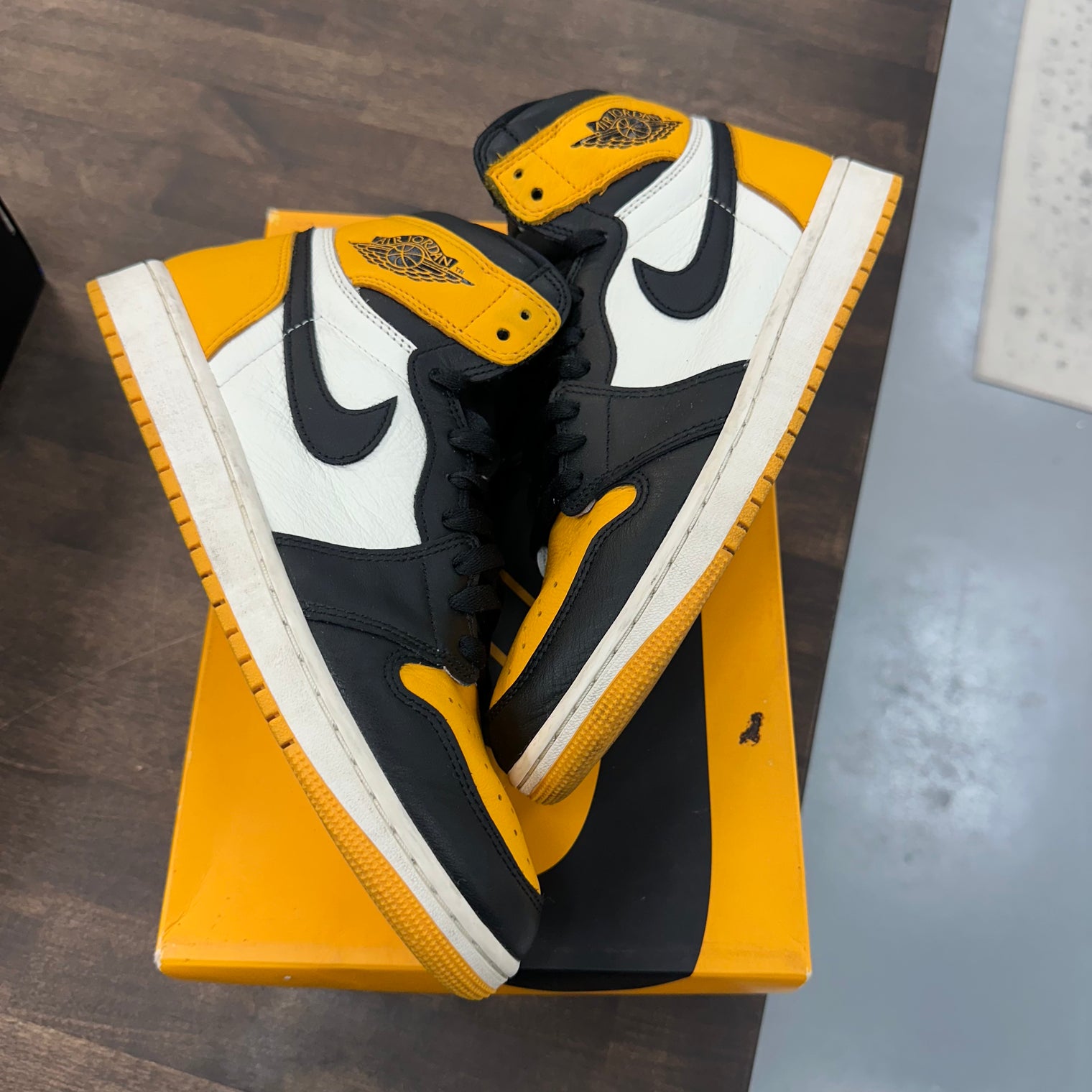 Yellow Toe Taxi Jordan 1 High (USED)