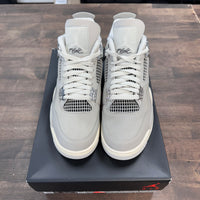 (W) Frozen Moments Jordan 4 (USED)