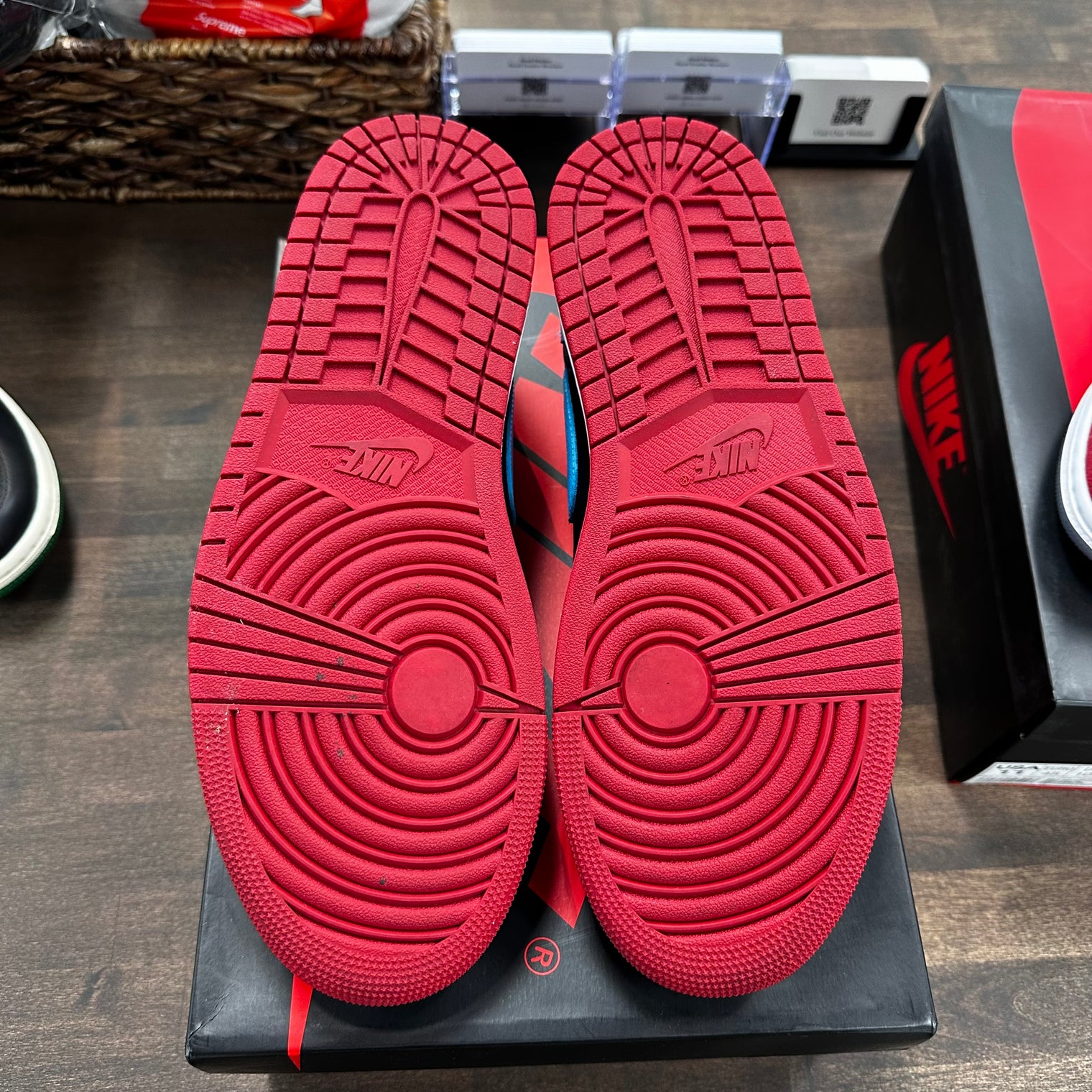 NC To CHI Jordan 1 Low (W) (USED)