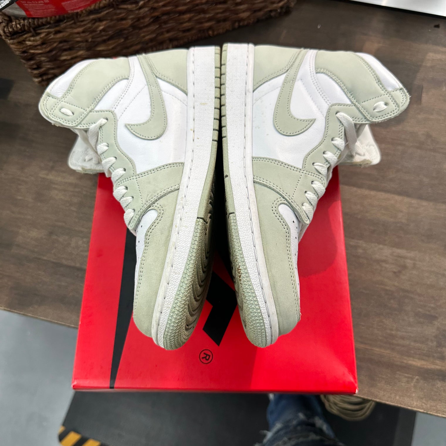 (W) Seafoam Jordan 1 High (USED)